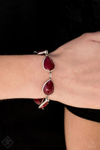 Load image into Gallery viewer, Reigny Days Red Bracelet
