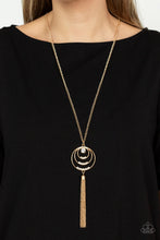 Load image into Gallery viewer, Spiraling Sparkle Gold Necklace
