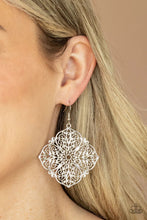 Load image into Gallery viewer, Dubai Detour Silver Earrings