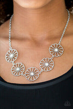 Load image into Gallery viewer, Daffodil Gardens White Necklace
