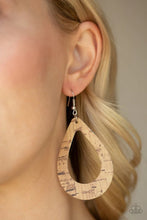 Load image into Gallery viewer, Terra Trendsetter Brown Leather Earrings