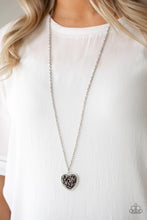 Load image into Gallery viewer, Heart of Sparkle Purple Necklace