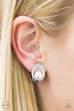 Load image into Gallery viewer, Top Classic White Clip On Earrings