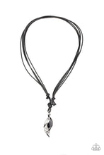 Load image into Gallery viewer, Titan Thunder Black Urban Necklace