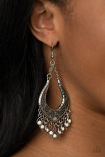 Load image into Gallery viewer, Sahara Fiesta White Earrings