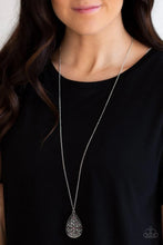 Load image into Gallery viewer, Gala Glimmer Purple Necklace