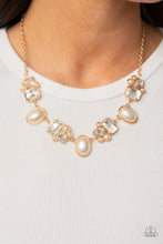 Load image into Gallery viewer, Sensational Showstopper Gold Necklace