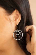 Load image into Gallery viewer, Bodaciously Bubbly Black Earrrings