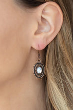Load image into Gallery viewer, Trinket Trove Copper Necklace