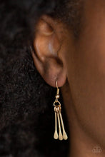 Load image into Gallery viewer, Trendsetting Trinket Gold Necklace