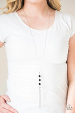 Load image into Gallery viewer, The Diva Wears Prada Black Necklace