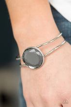 Load image into Gallery viewer, Showbiz Shimmer Silver Hinged Bracelet
