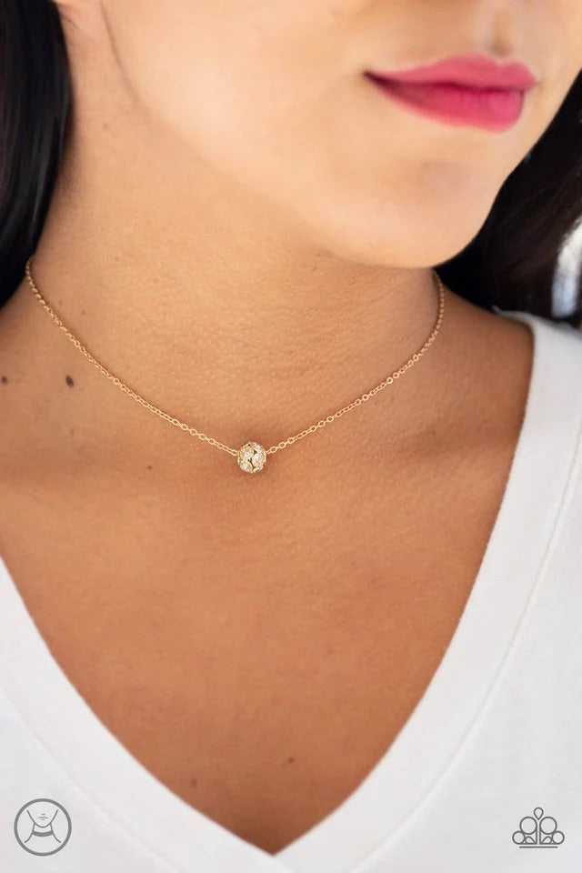 Modest Shine Gold Choker