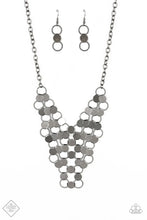 Load image into Gallery viewer, Net Result Black Necklace
