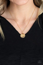 Load image into Gallery viewer, World’s Best Grandma Gold Necklace