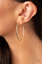 Load image into Gallery viewer, Point Blank Beautiful Gold Post Earrings
