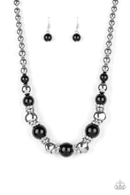 Load image into Gallery viewer, Hollywood Haute Spot Black Necklace