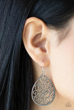 Load image into Gallery viewer, Tour de Garden Silver Earrings