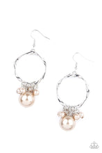Load image into Gallery viewer, Delectably Diva Brown Earrings