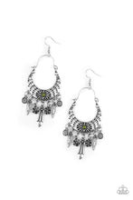 Load image into Gallery viewer, Nature Escape Green Earrings