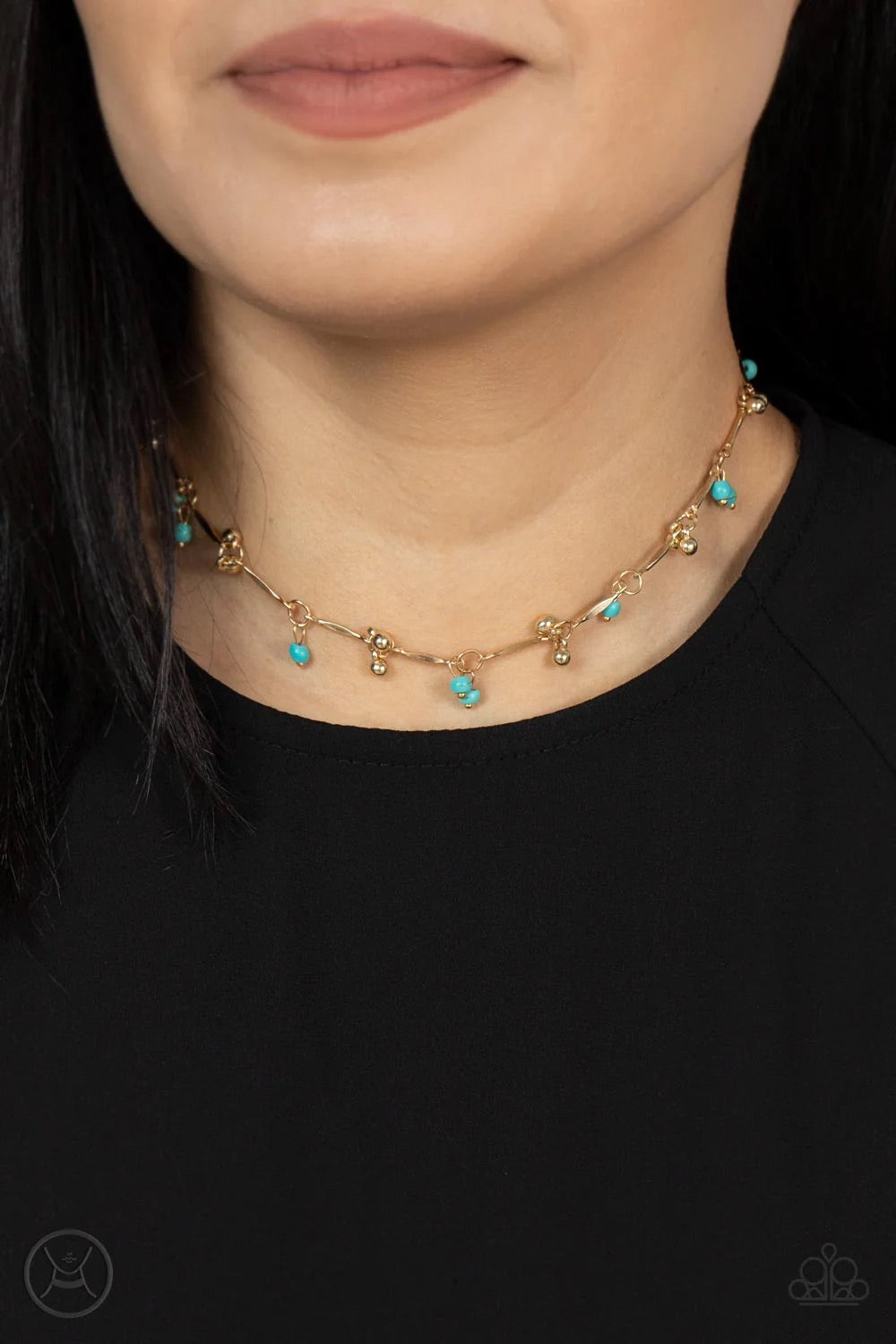 Sahara Social Gold Choker