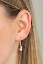 Load image into Gallery viewer, Royal Iridescence Rose Gold Necklace