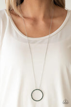 Load image into Gallery viewer, Center of Attention Green Necklace