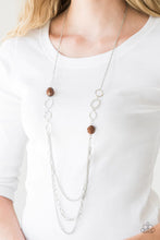 Load image into Gallery viewer, Margarita Masquerasdes Brown Necklace