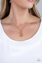 Load image into Gallery viewer, Clustered Candescene Gold Necklace