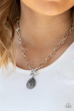 Load image into Gallery viewer, Sheen Queen Silver Necklace