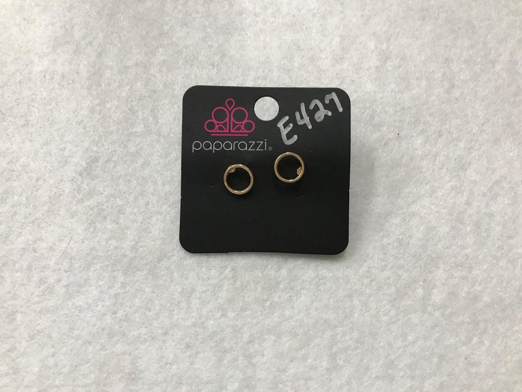 Starlet Shimmer Circles Post Gold Earrings #427