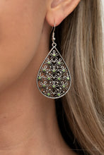 Load image into Gallery viewer, Tick Tick Bloom Green Earrings