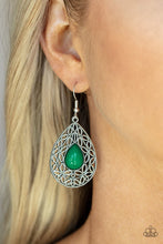 Load image into Gallery viewer, Fanciful Droplets Green Earrings