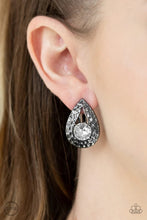 Load image into Gallery viewer, Elite Edge Black Clip On Earrings