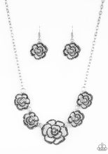 Load image into Gallery viewer, Primerose Princess Sliver Necklace