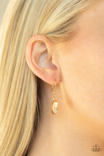 Load image into Gallery viewer, Heard It On Heir Waves Gold Necklace