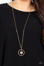 Load image into Gallery viewer, Hands Down Dazzling Gold Necklace