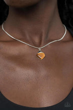 Load image into Gallery viewer, Gracefully Gemstone Brown Necklace