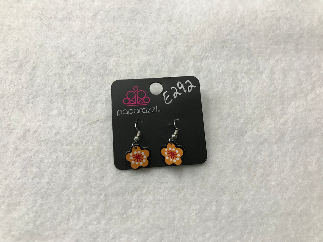 Starlet Shimmer Flower Wood Earrings #292