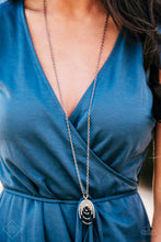 Load image into Gallery viewer, The Heiress Black Necklace