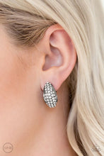 Load image into Gallery viewer, Revenue Avenue Black Clip On Earrings