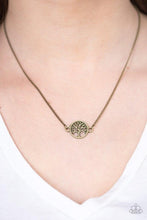 Load image into Gallery viewer, Treetop Trend Brass Necklace