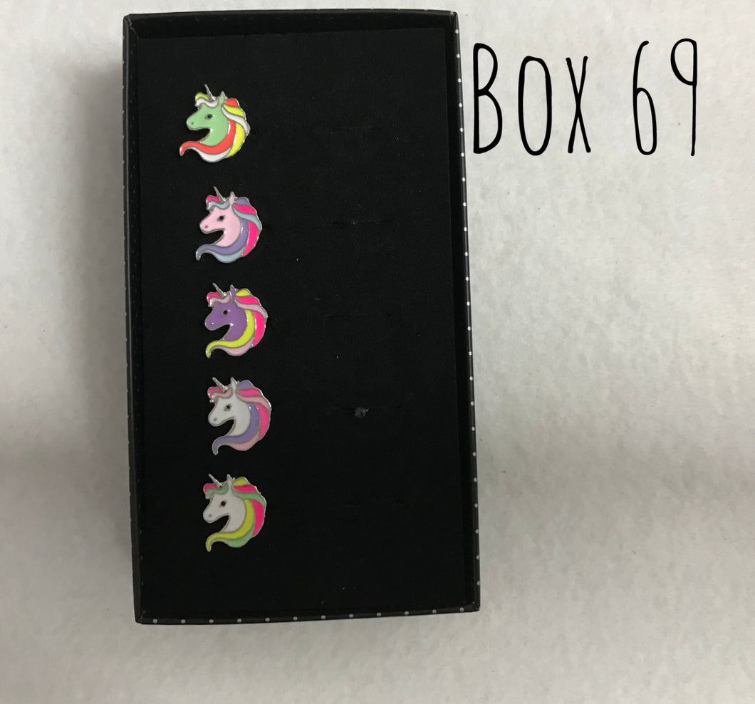 Starlet Shimmer Rainbow Unicorn Rings Box 69