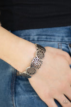 Load image into Gallery viewer, Mandala Mixer Silver Hinged Bracelet