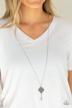 Load image into Gallery viewer, Got It On Lock Green Necklace