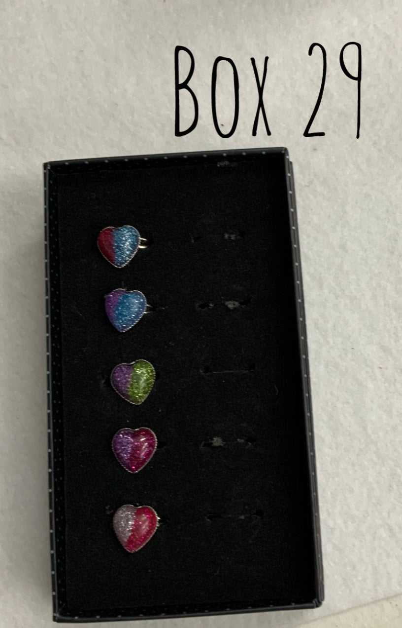 Starlet Shimmer Glittery Hearts Rings Box 29