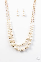 Load image into Gallery viewer, Pearly Perfectionist Gold Necklace