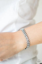 Load image into Gallery viewer, Chicly Candescent Black Bracelet