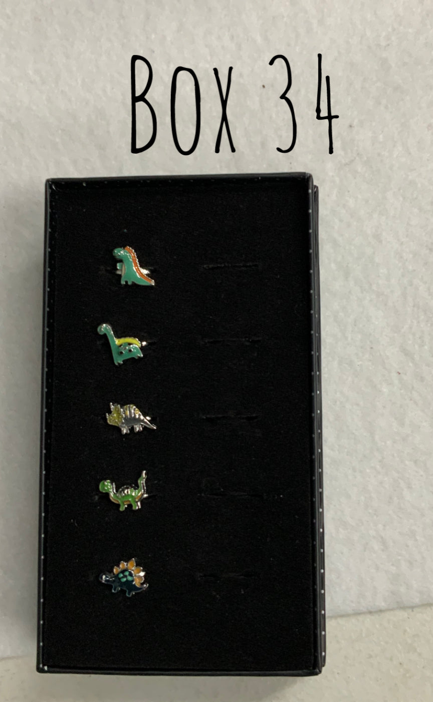 Starlet Shimmer Dinosaur Rings Box 34