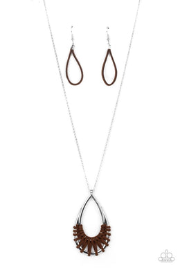 Homespun Artifact Brown Necklace